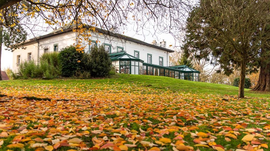 Logis - Hotel Restaurant La Sapiniere Wisques 외부 사진